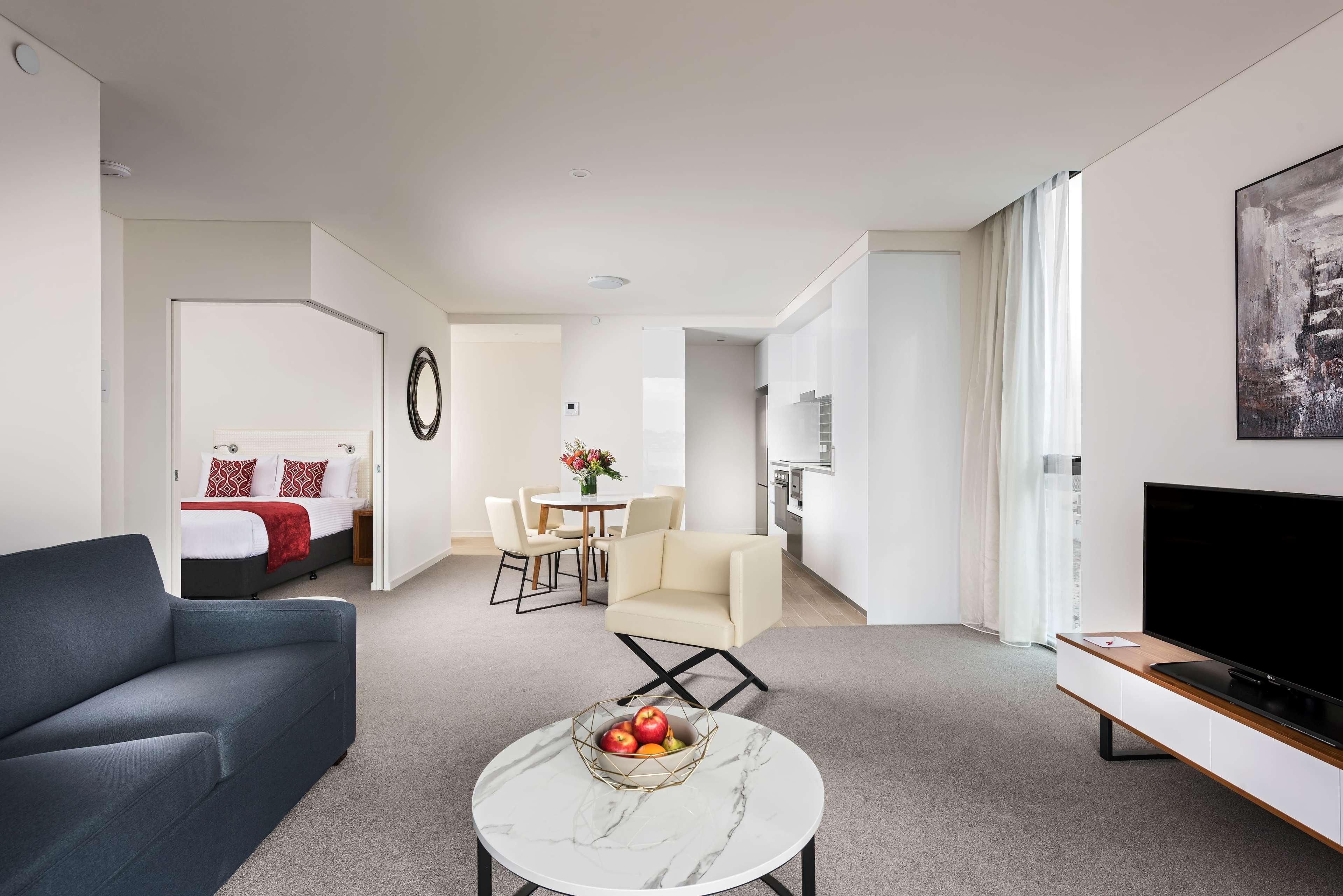 Ramada By Wyndham Vetroblu Scarborough Beach Perth Kültér fotó