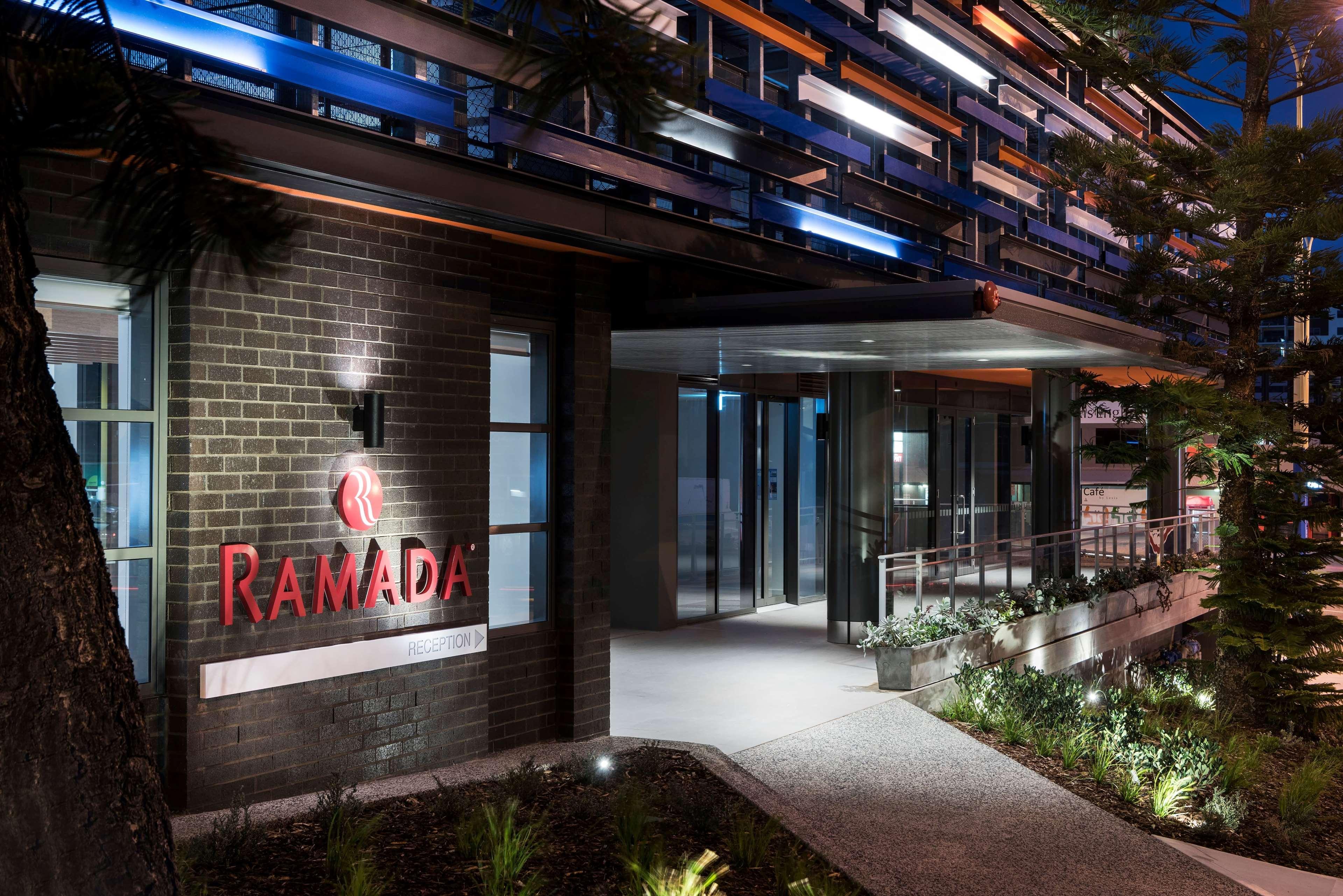 Ramada By Wyndham Vetroblu Scarborough Beach Perth Kültér fotó