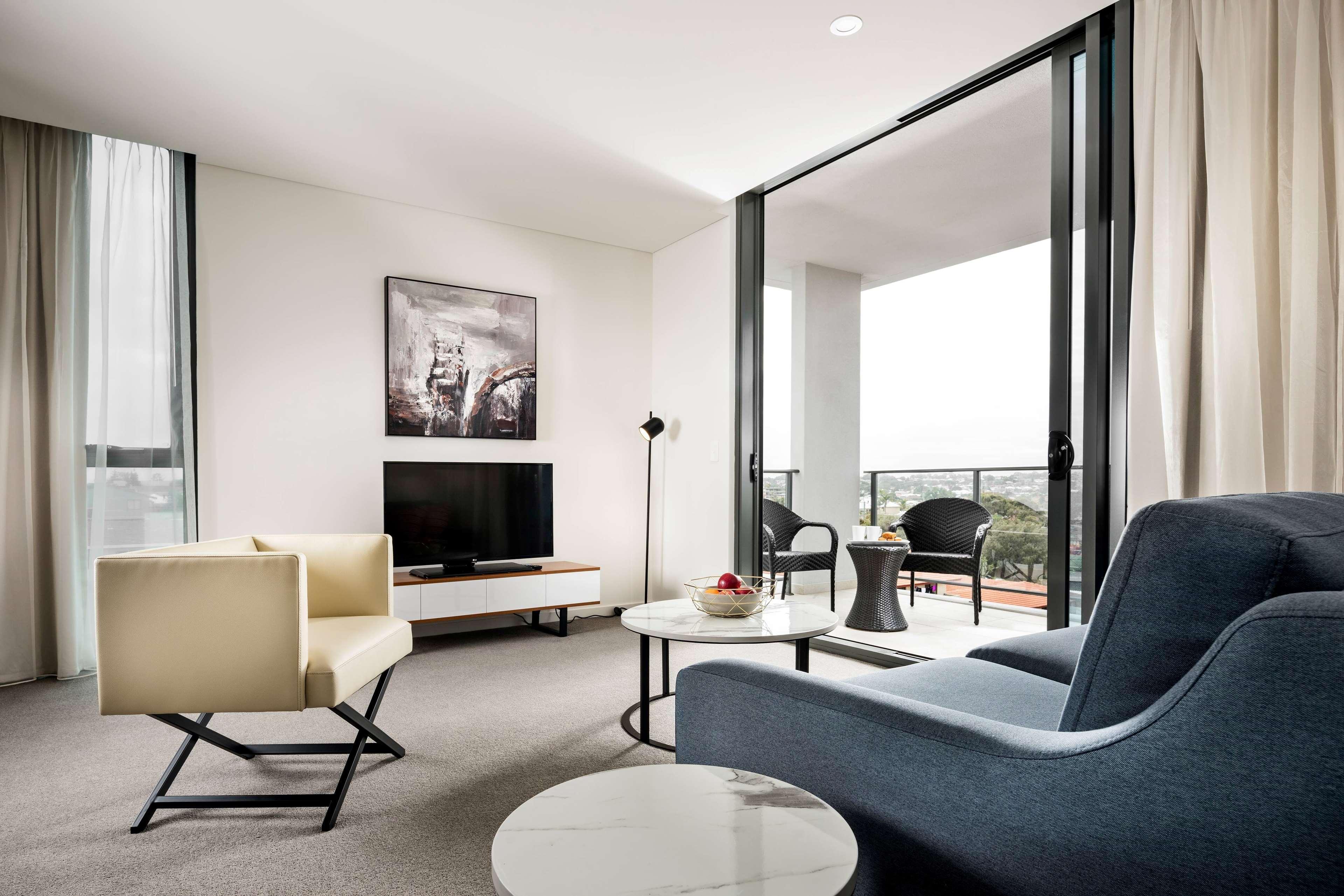 Ramada By Wyndham Vetroblu Scarborough Beach Perth Kültér fotó